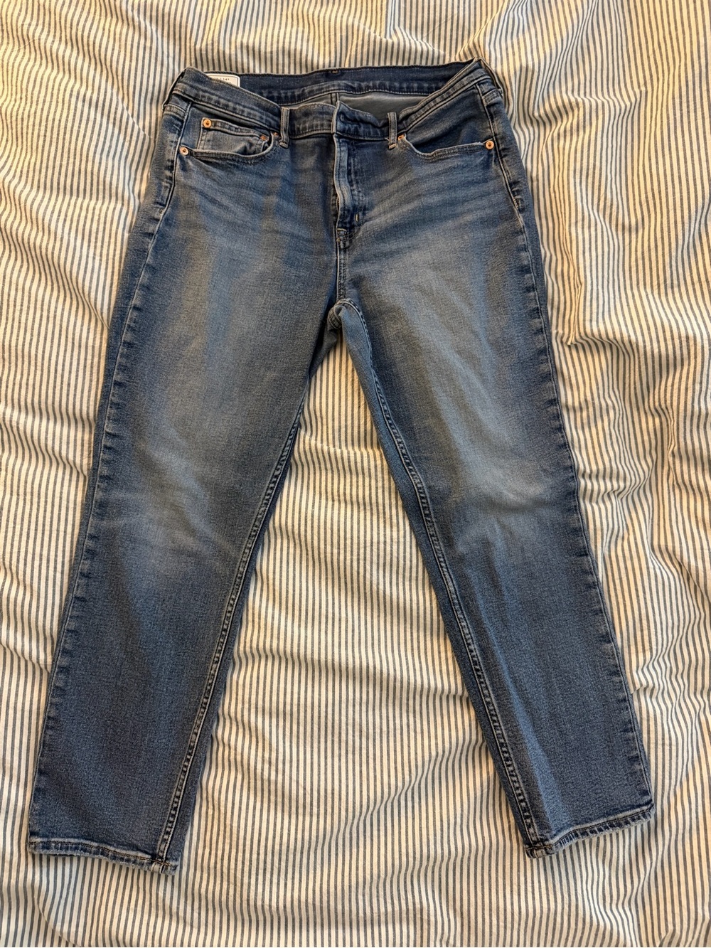 Gap Vintage Slim Mid Rise Jeans Women’s 14R 32 Light Wash Stretch Denim